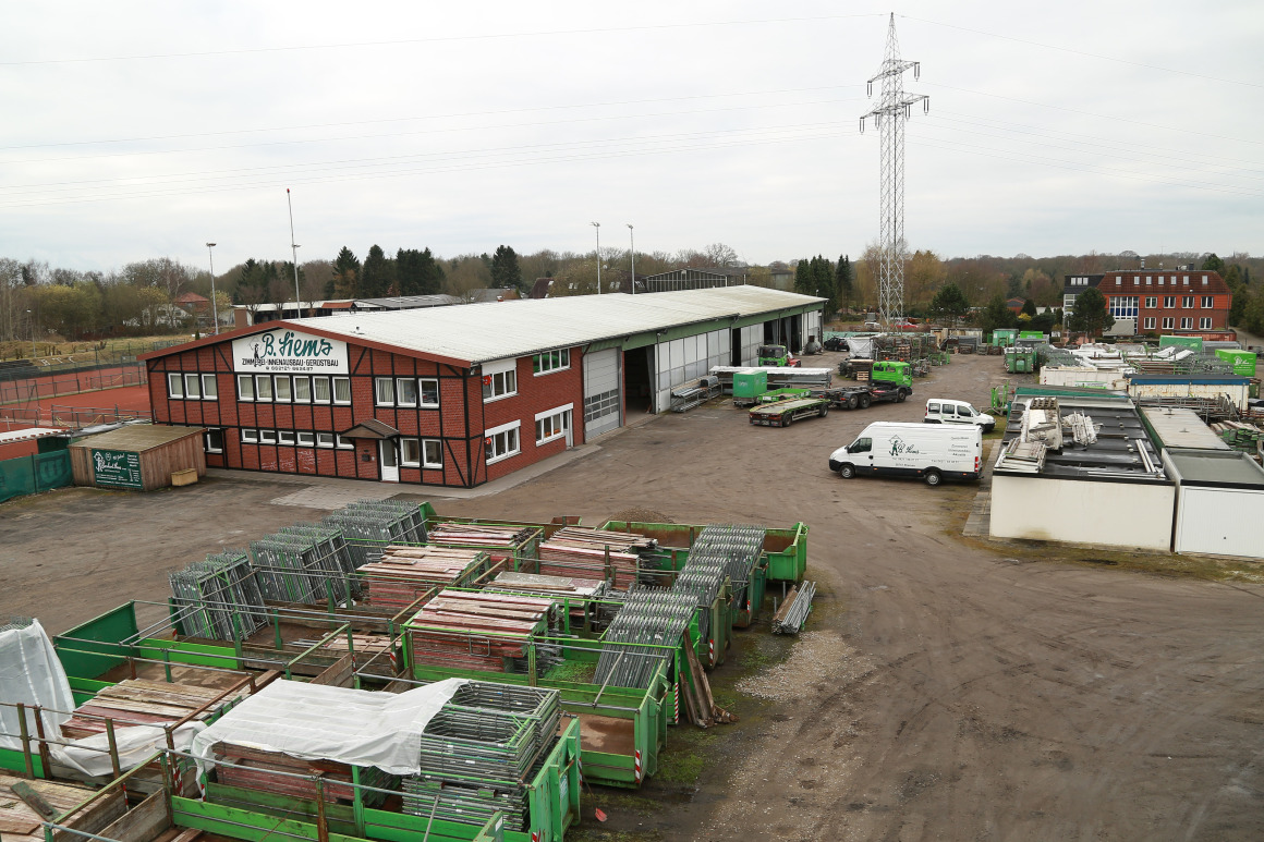 carpenter wood framing